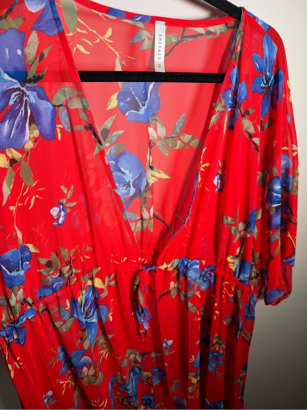 Emerald Red Floral Kimono 2x - Picture 4 of 11